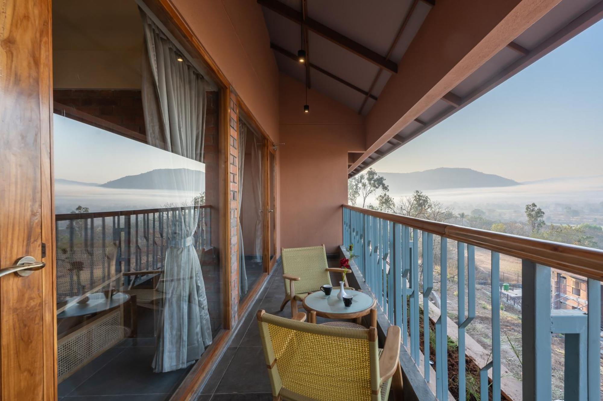 The Foresta Resort ,Mulshi Paud Exteriör bild
