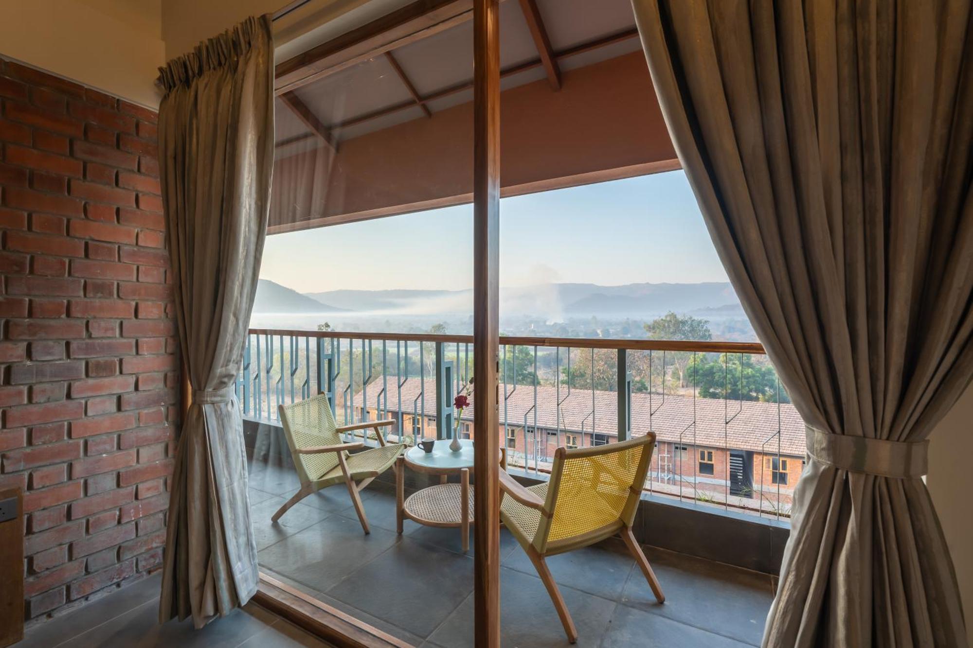 The Foresta Resort ,Mulshi Paud Exteriör bild
