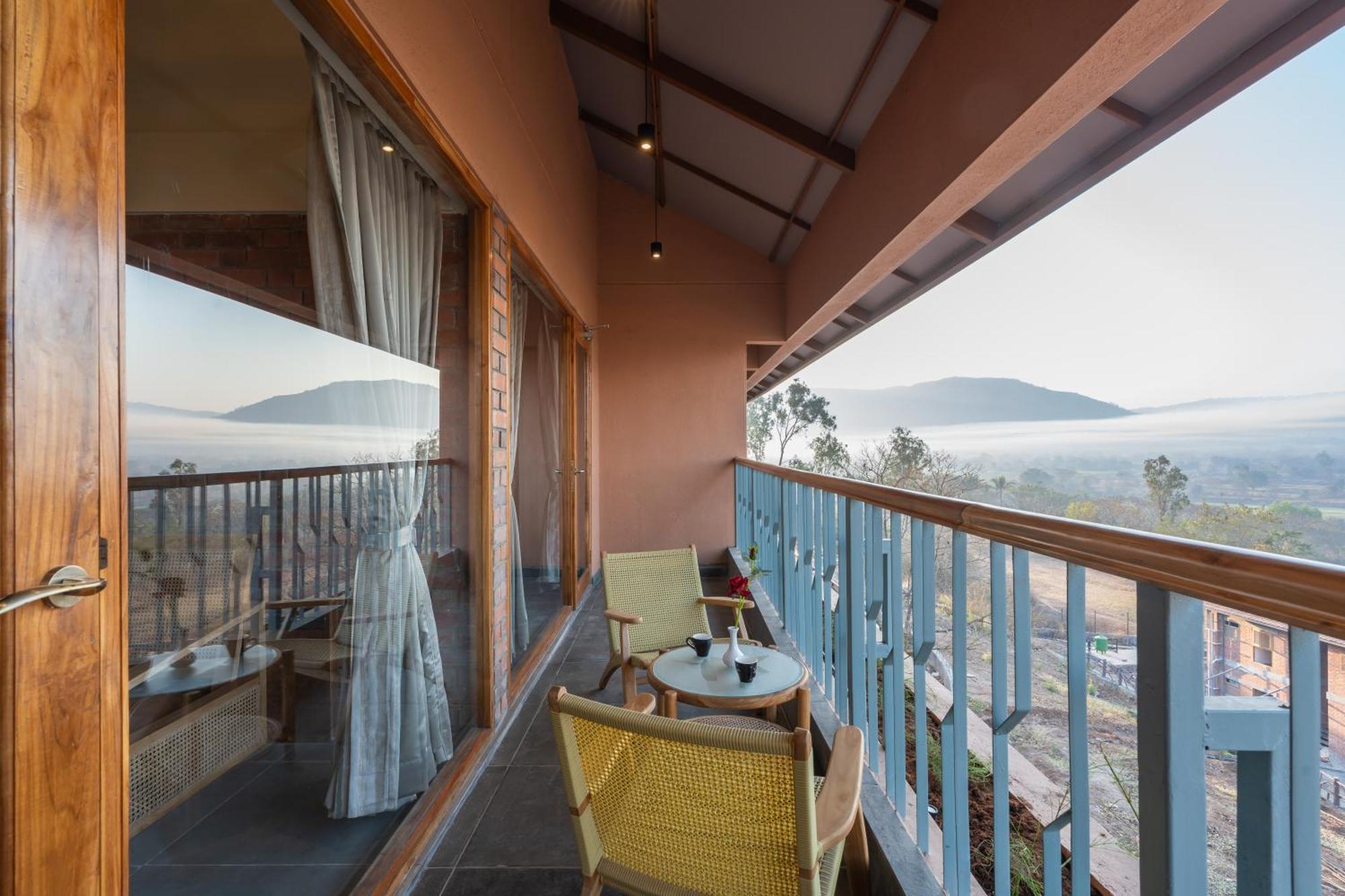The Foresta Resort ,Mulshi Paud Exteriör bild
