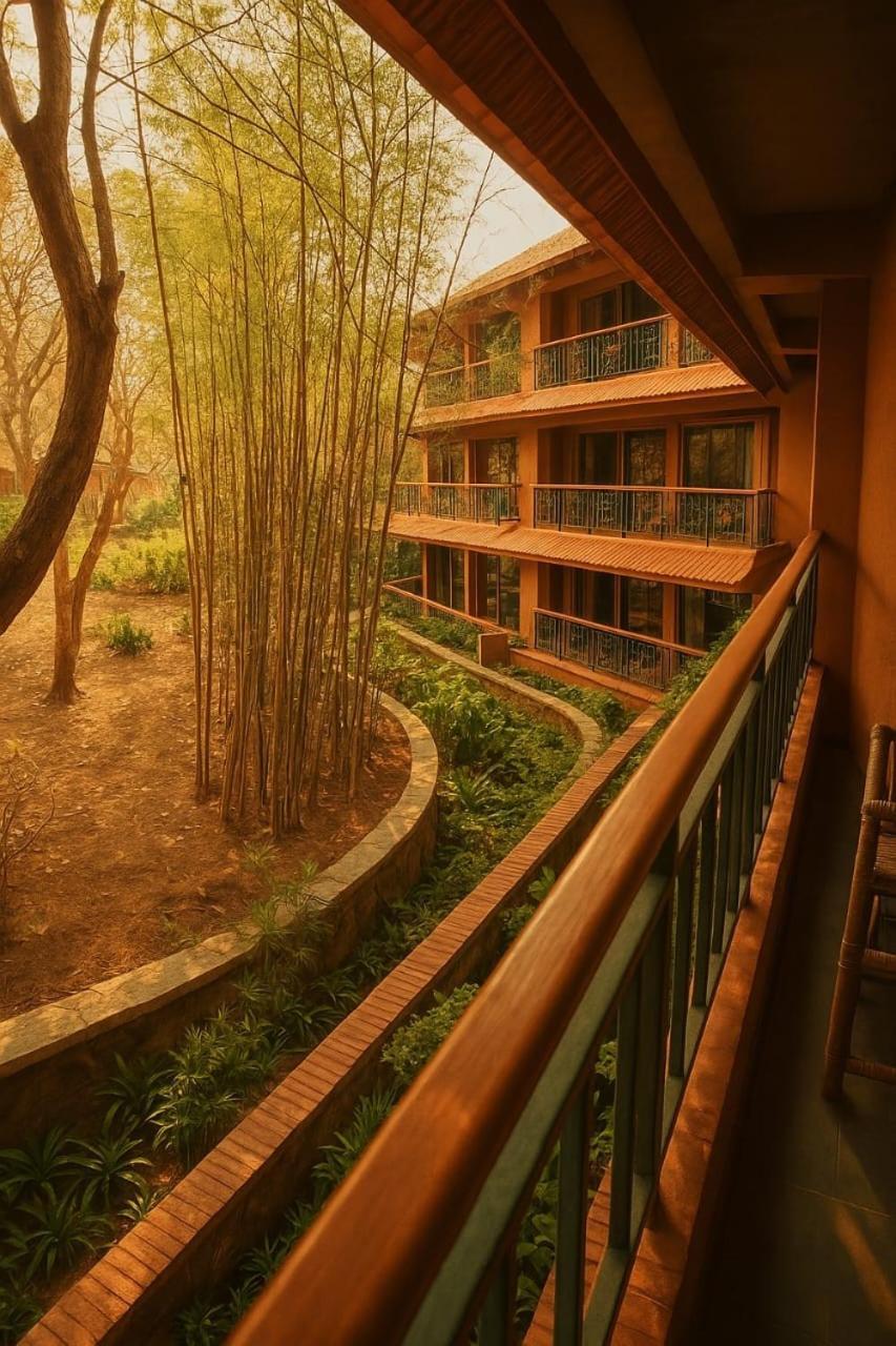 The Foresta Resort ,Mulshi Paud Exteriör bild