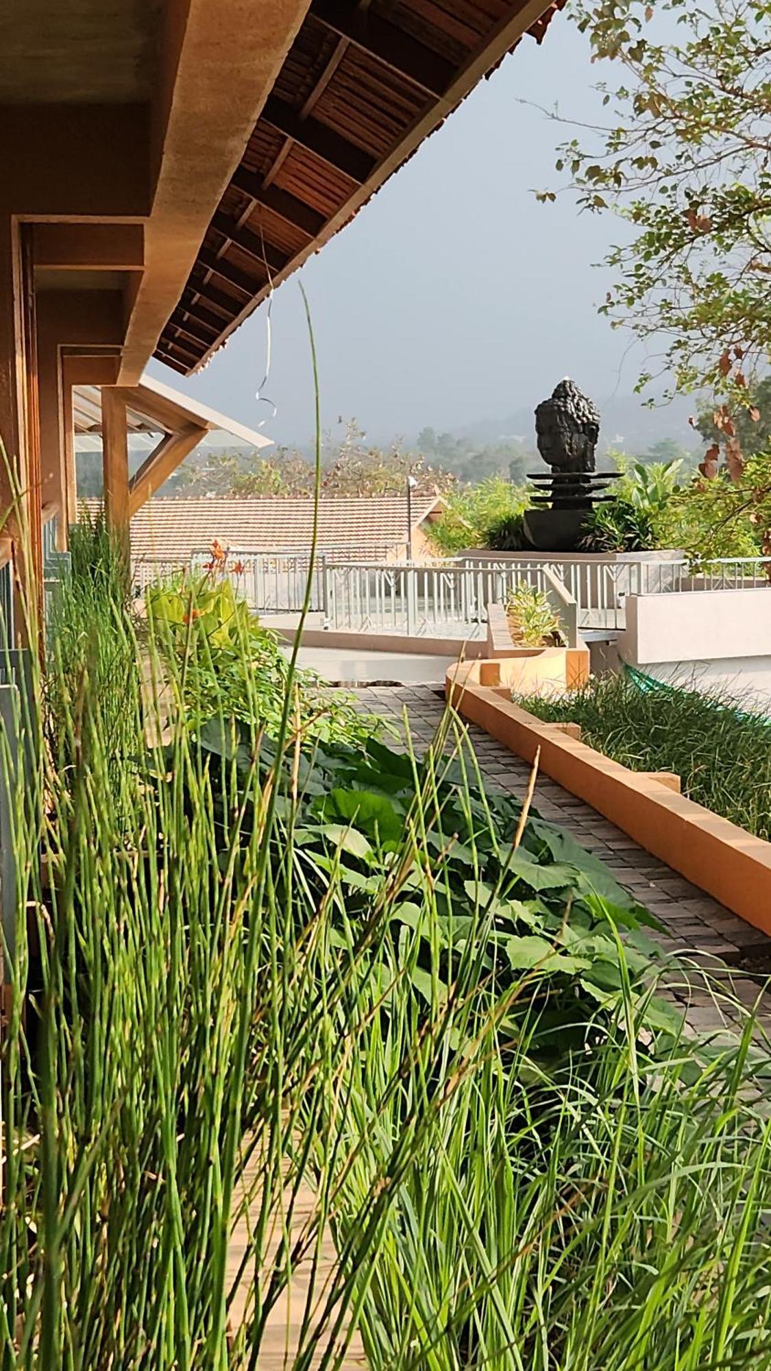 The Foresta Resort ,Mulshi Paud Exteriör bild